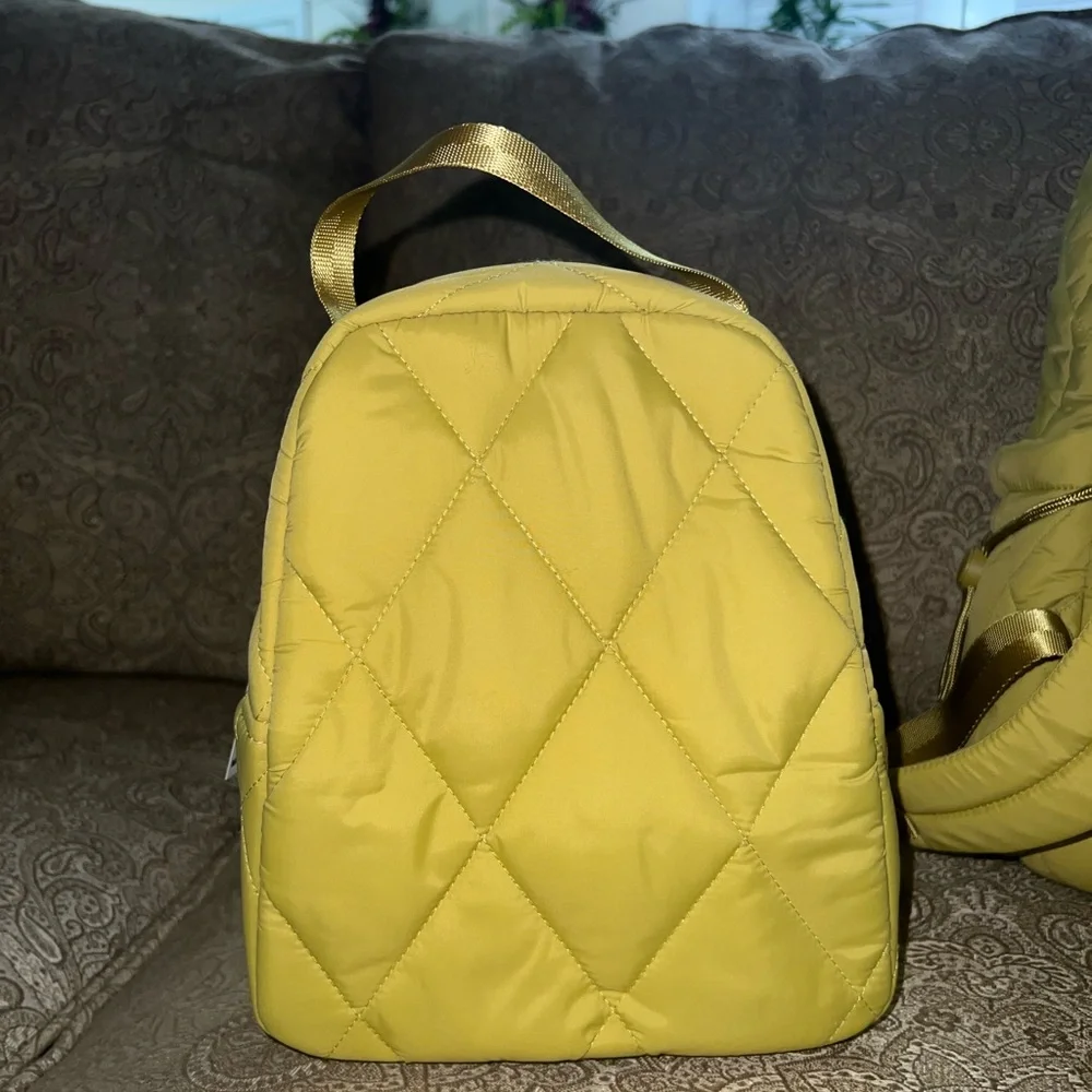 Vera Bradley Spinach Green Featherweight Quilted Backpack Set - Picture 6 of 12